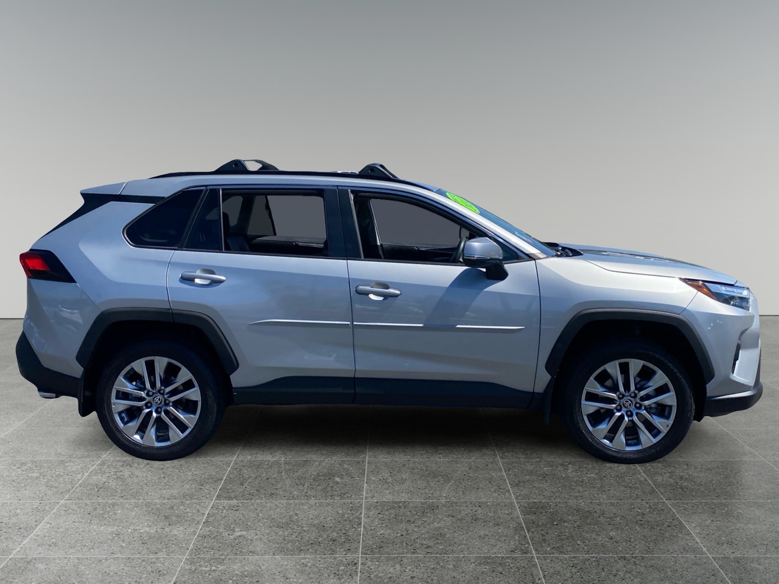 2024 Toyota RAV4 XLE Premium - Photo 6
