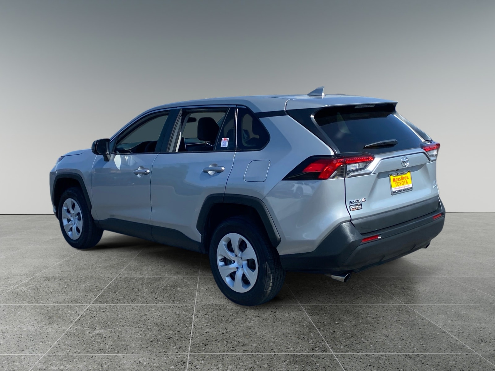 2025 Toyota RAV4 LE - Photo 3
