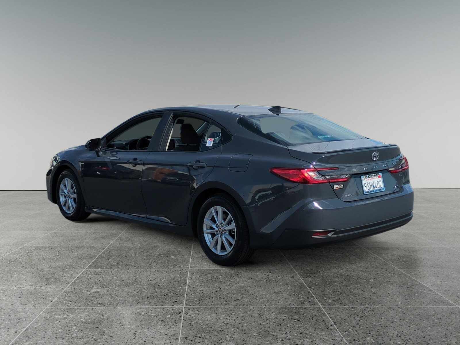 2025 Toyota Camry LE photo 3