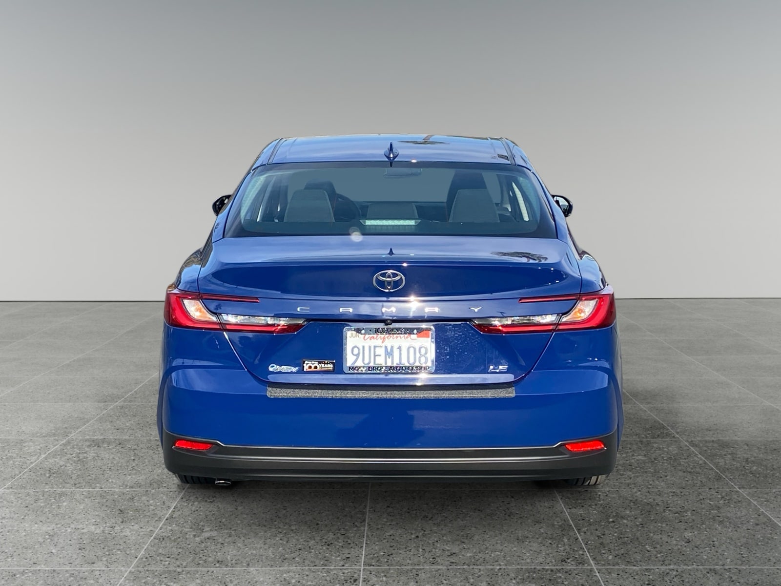 2025 Toyota Camry LE photo 4