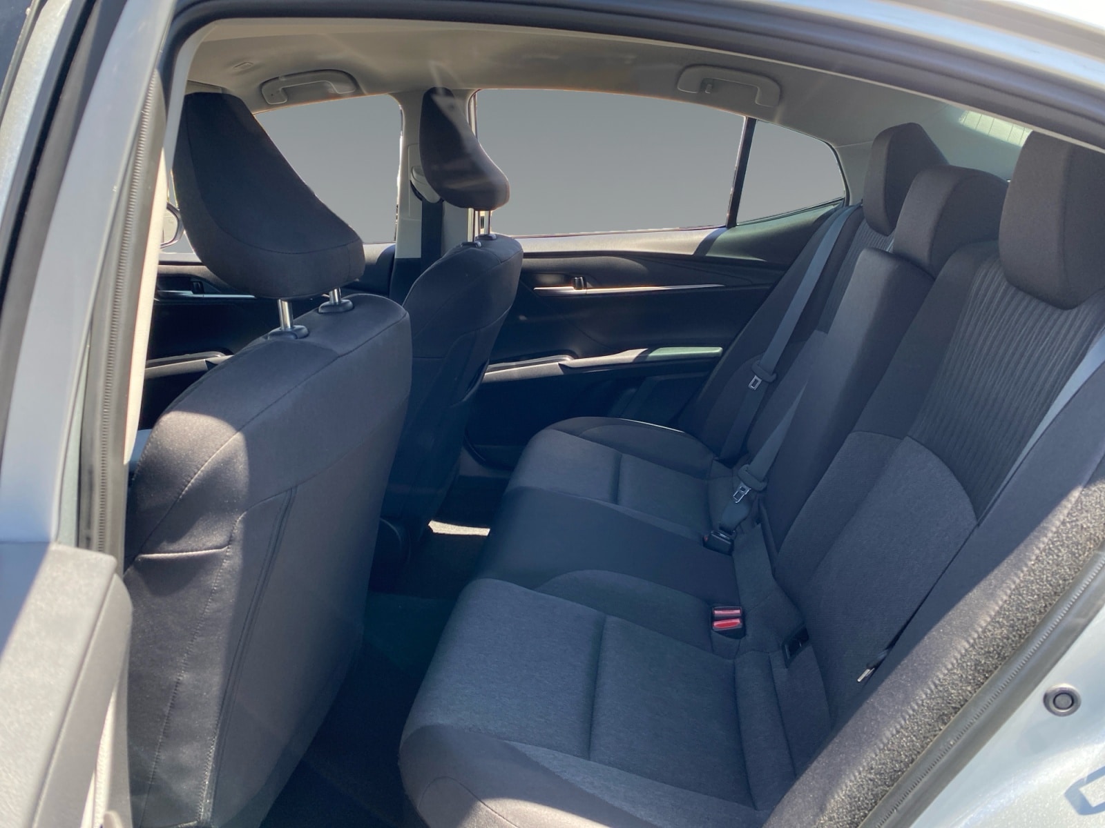 2025 Toyota Camry LE - Photo 13