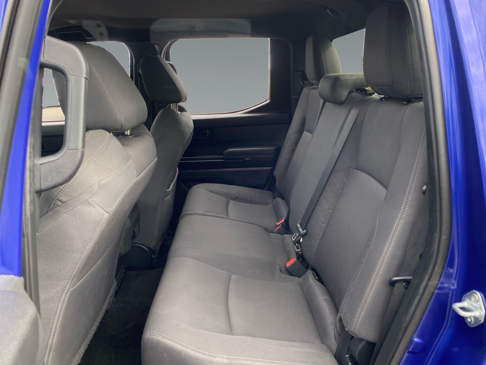 2024 Toyota Tacoma SR5 - Photo 13