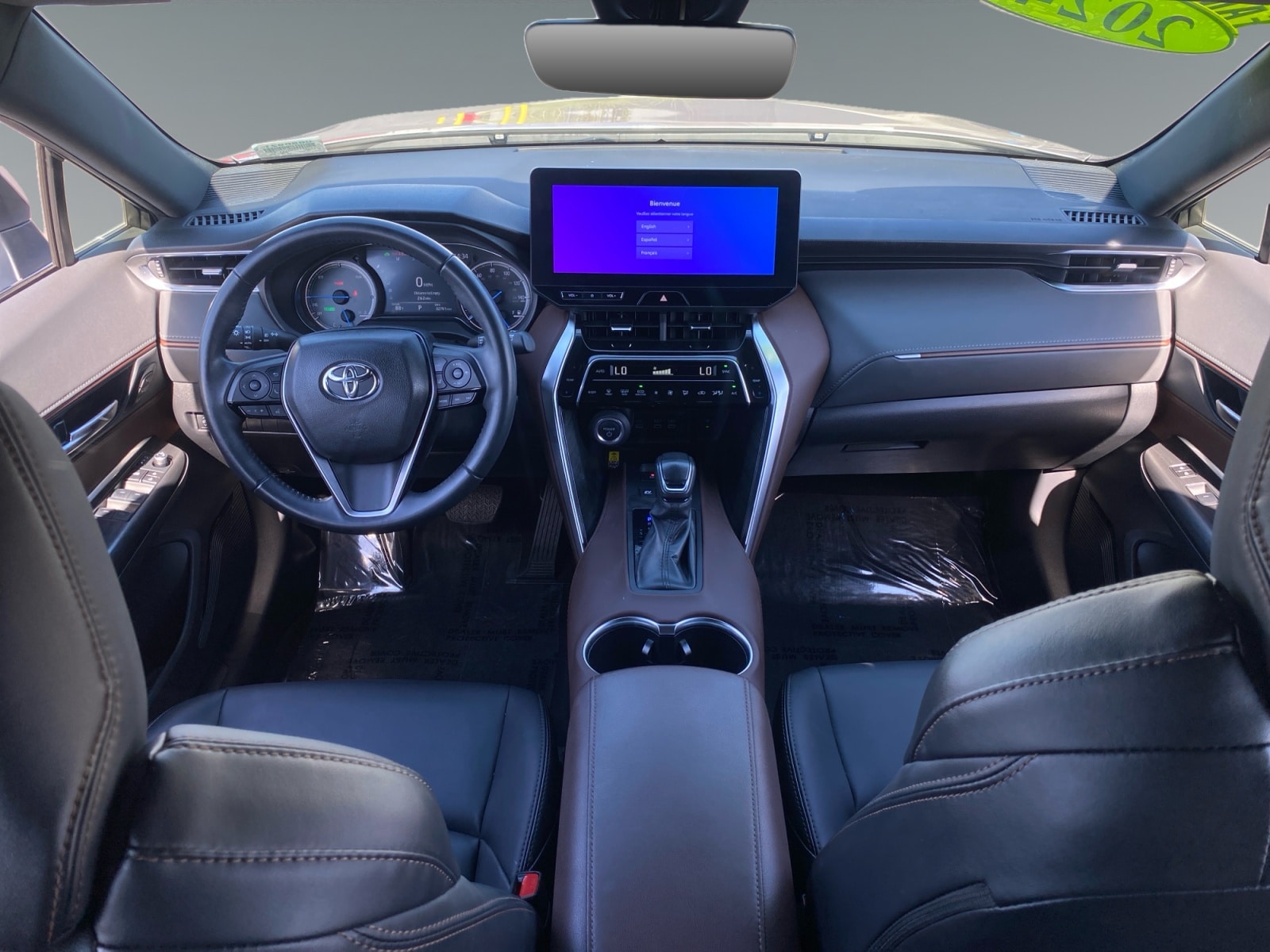 2024 Toyota Venza XLE - Photo 10