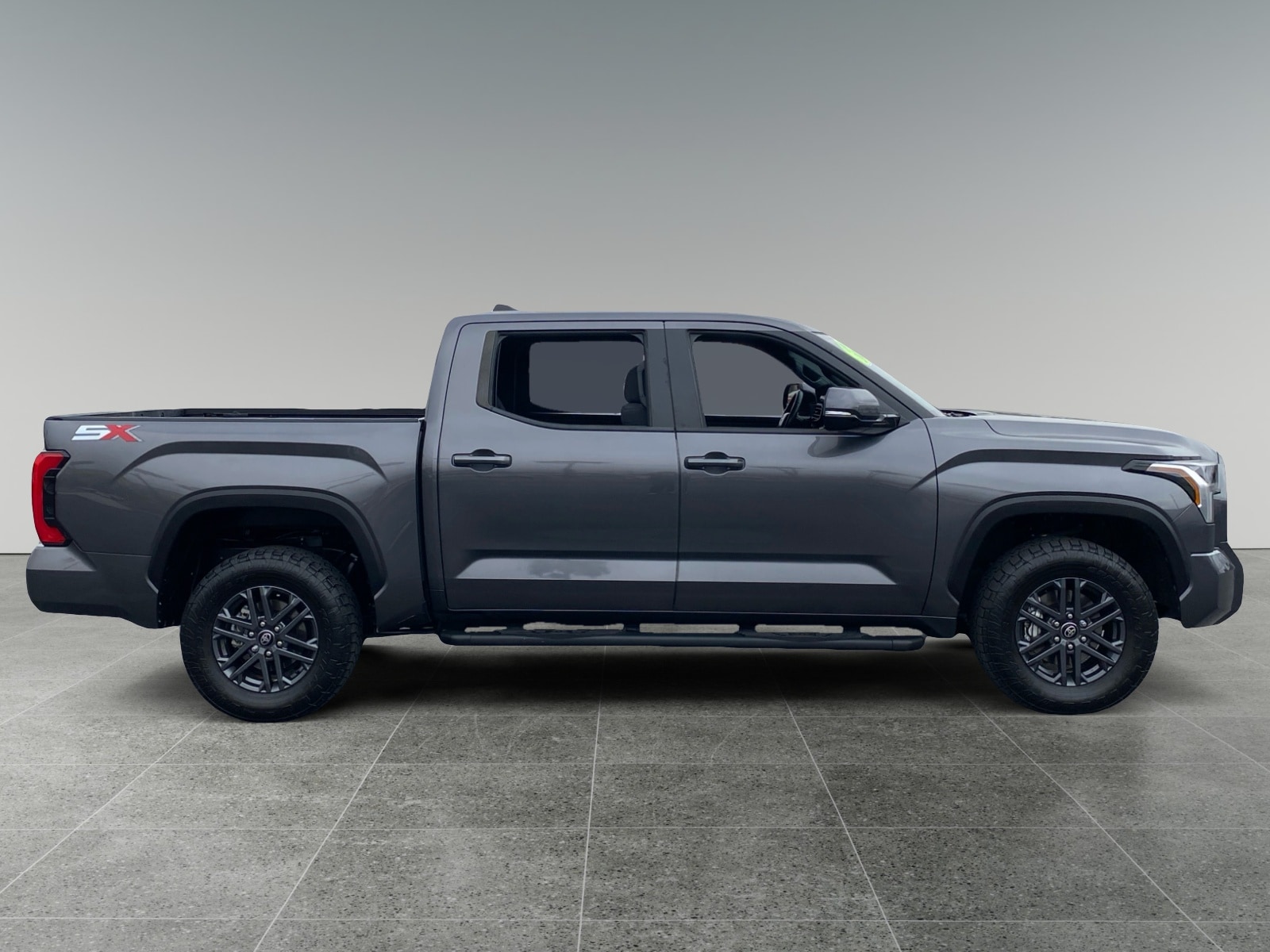 2025 Toyota Tundra SR5 - Photo 6