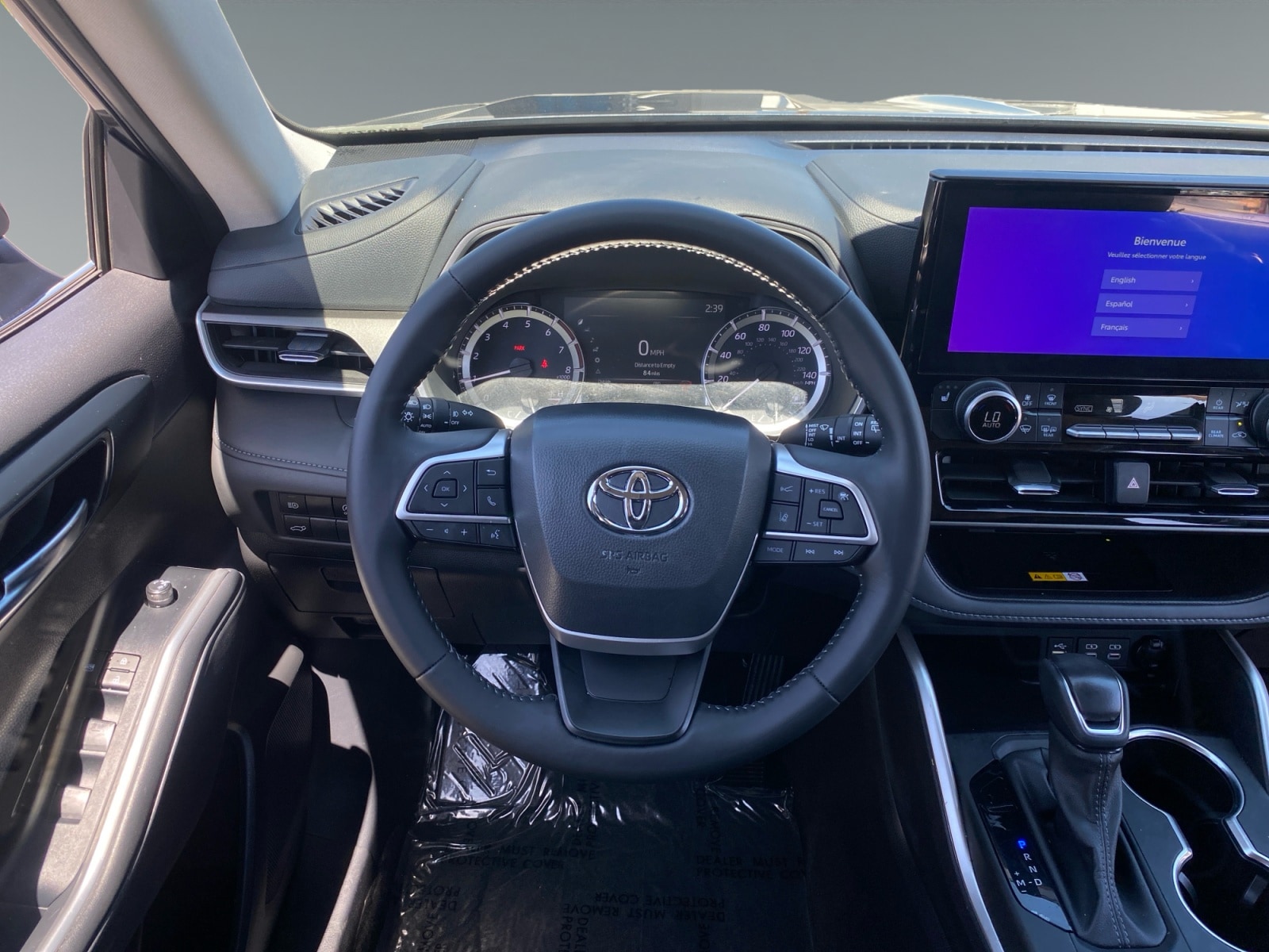 2024 Toyota Highlander XLE - Photo 12
