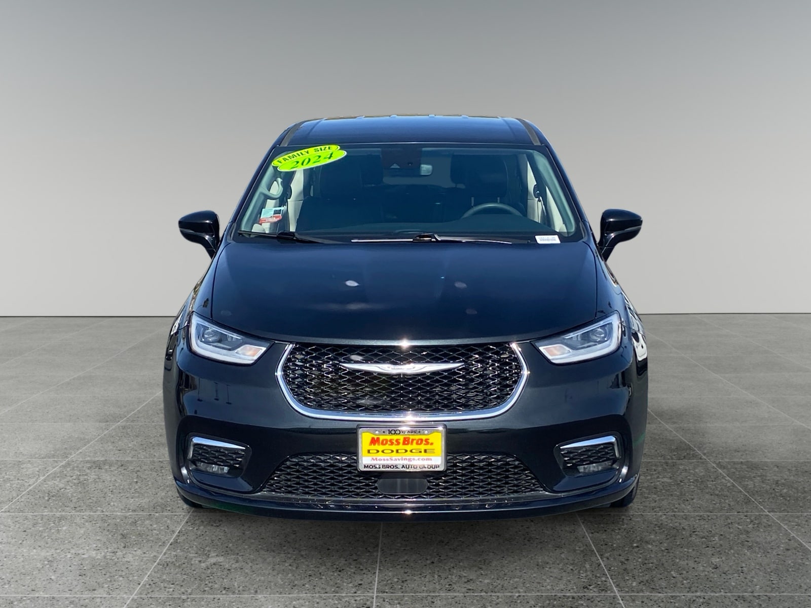 2024 Chrysler Pacifica PHEV Select - Photo 8