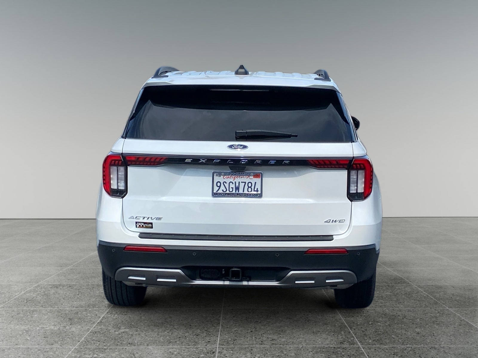 2025 Ford Explorer Active photo 4