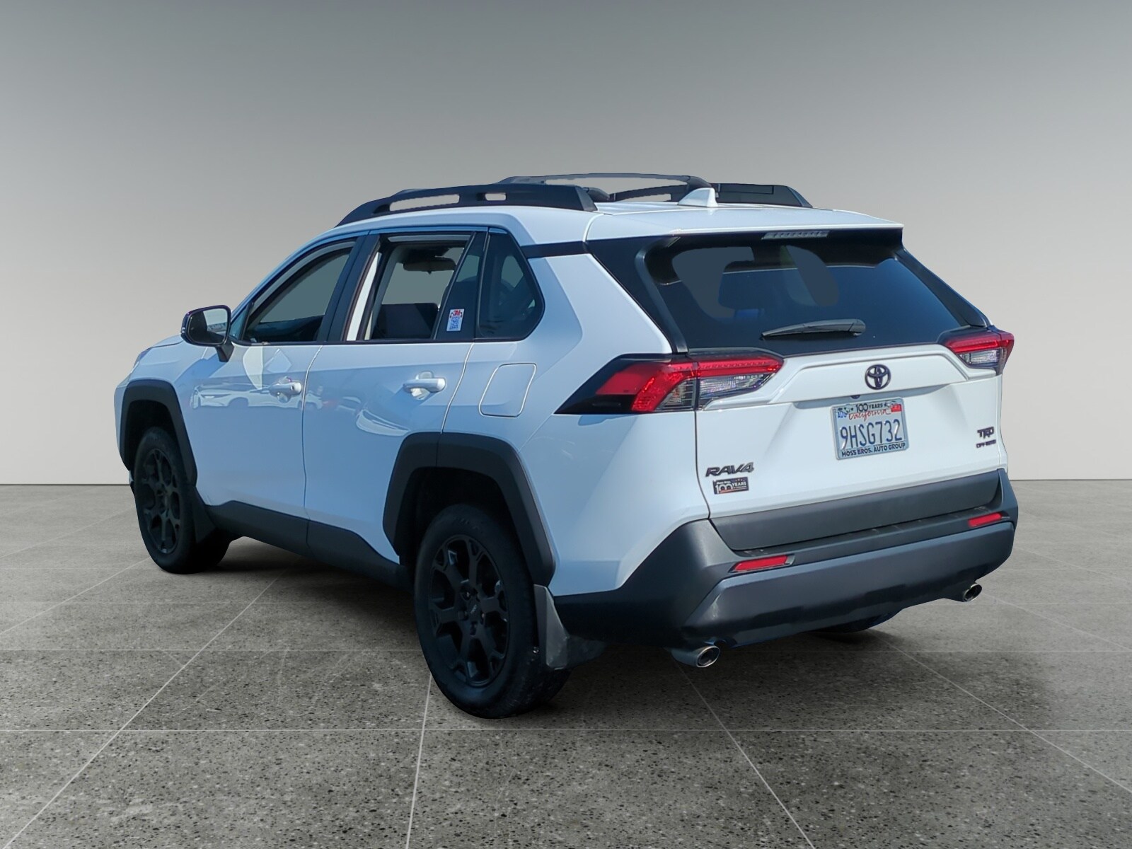 2023 Toyota RAV4 TRD photo 2