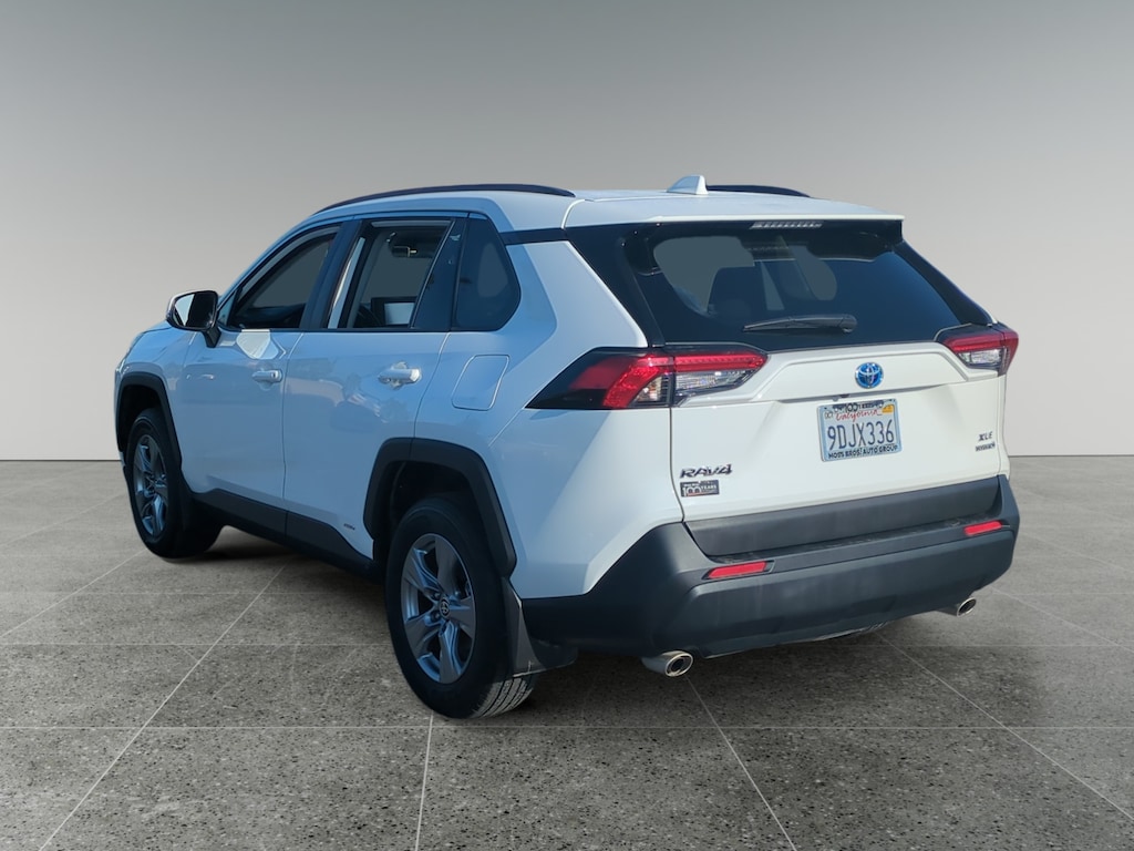 Used 2022 Toyota RAV4 Hybrid XLE SUV