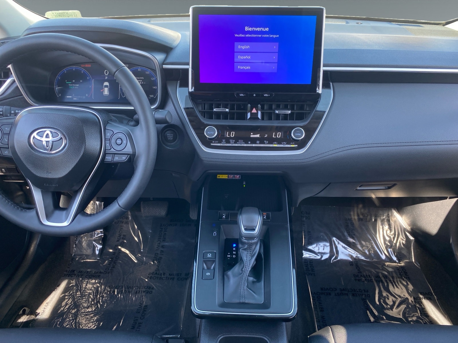 2026 Toyota Corolla Cross XLE - Photo 11