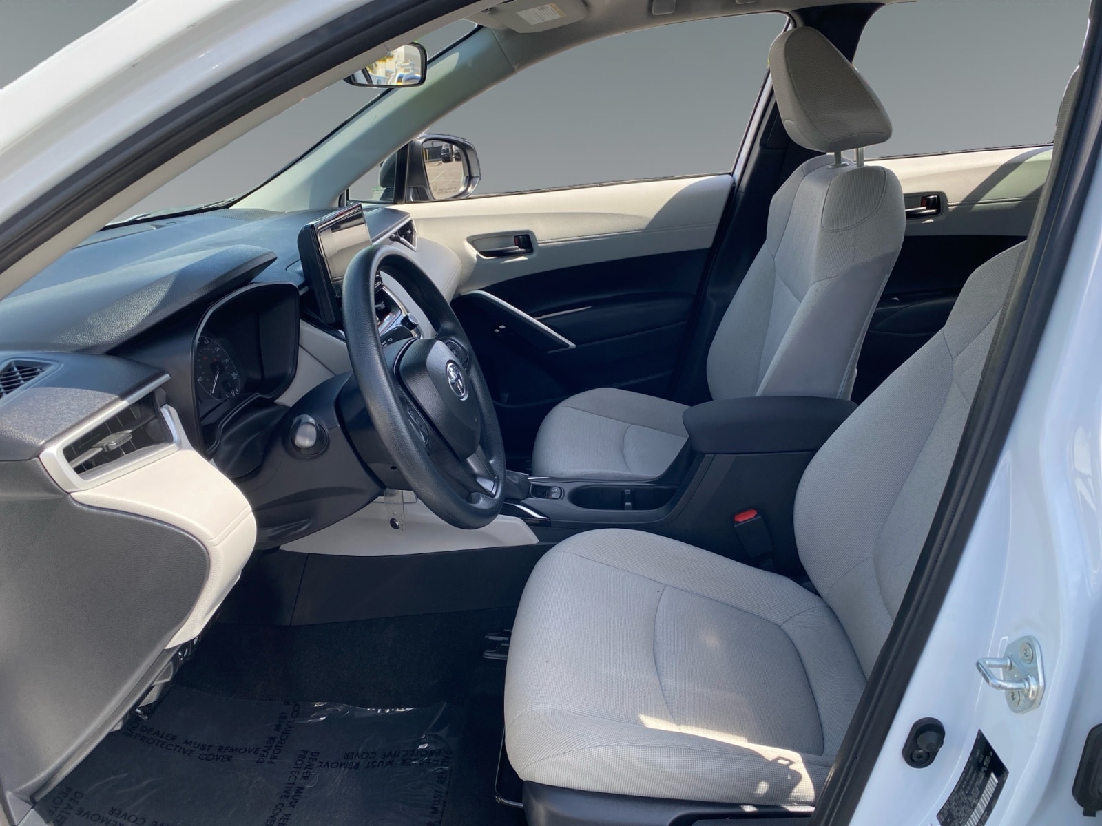 2024 Toyota Corolla Cross L - Photo 9