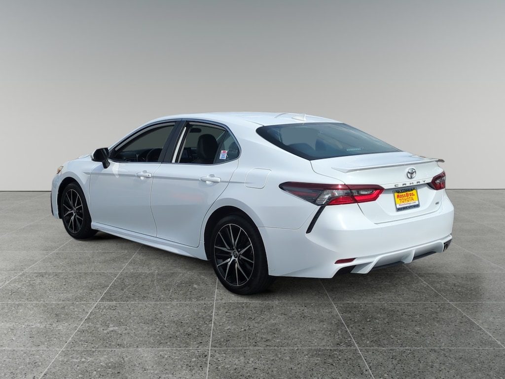 Used 2024 Toyota Camry SE Sedan