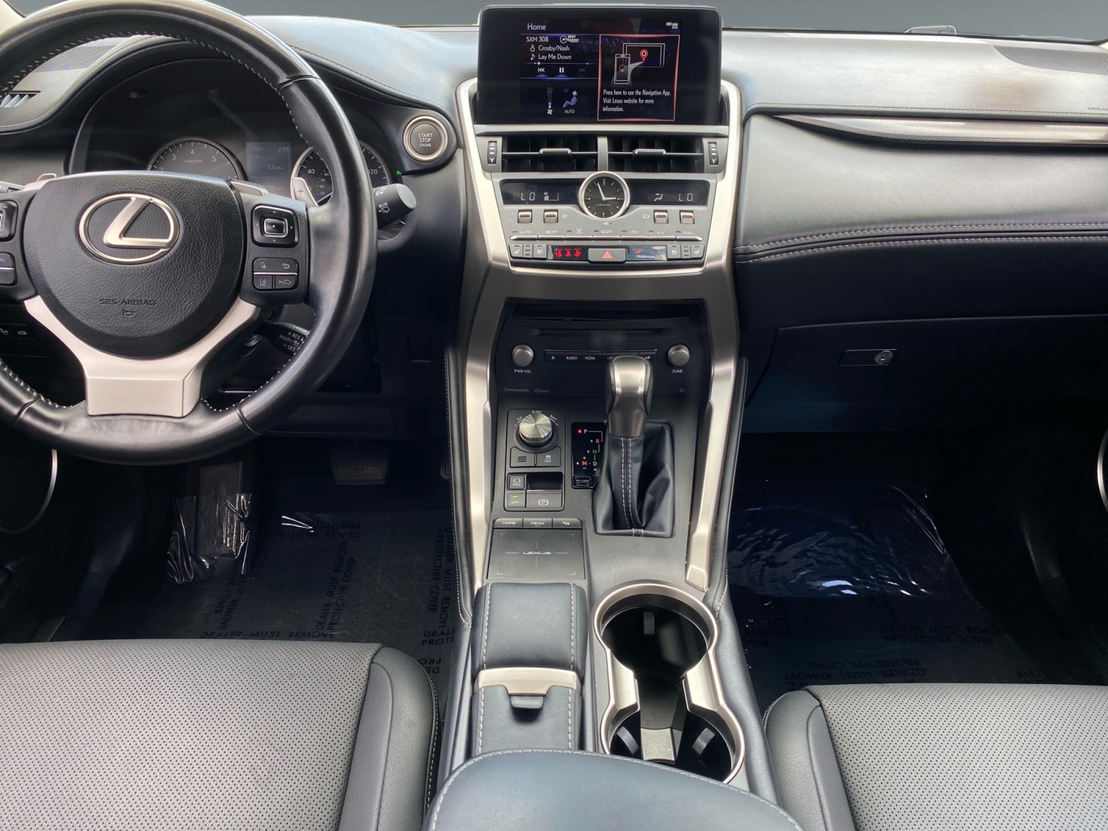 2020 Lexus NX 300 - Photo 11