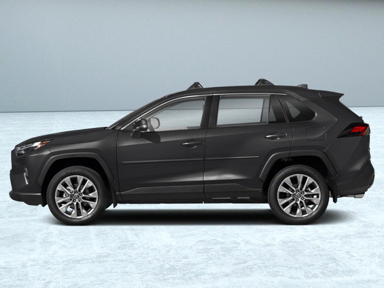 2025 Toyota RAV4 XLE photo 3