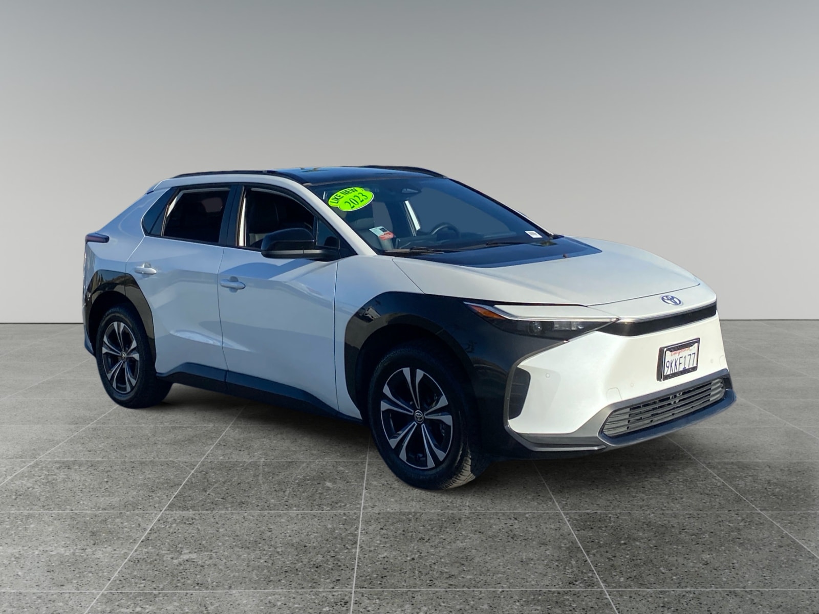 2023 Toyota bZ4X XLE - Photo 7