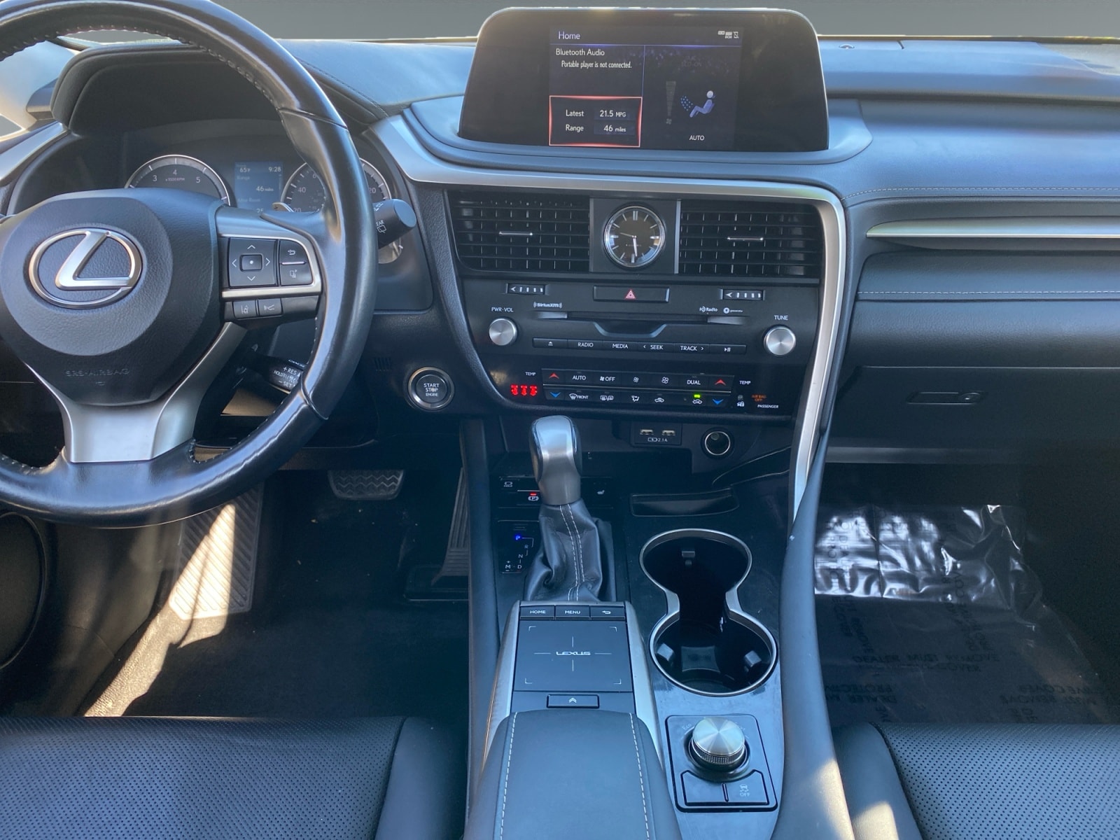 2022 Lexus RX 350 - Photo 11