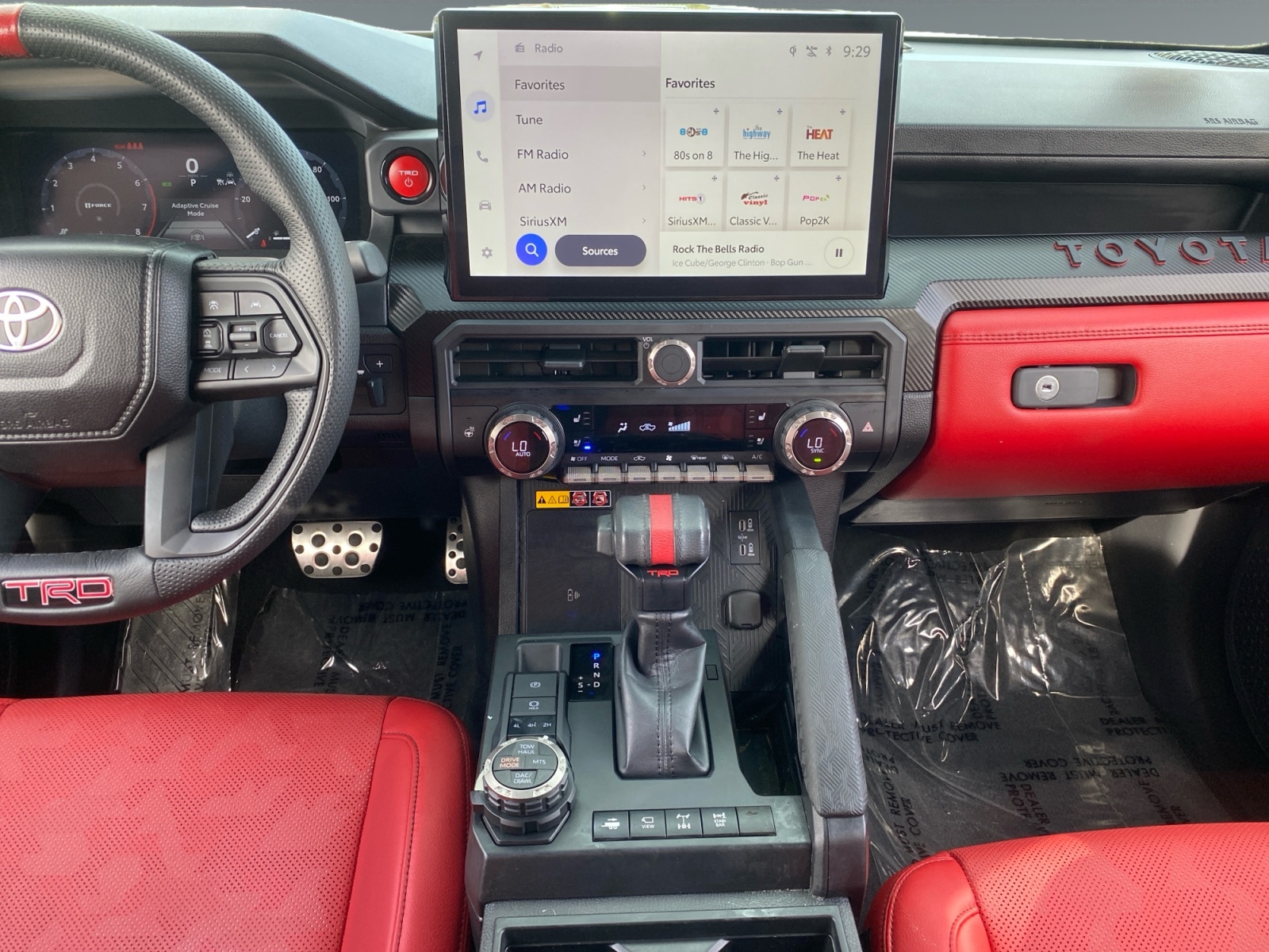 2025 Toyota Tacoma TRD Pro - Photo 11