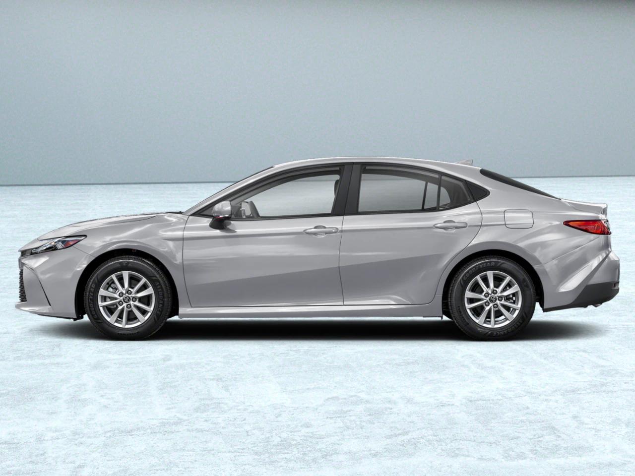 2026 Toyota Camry LE photo 3