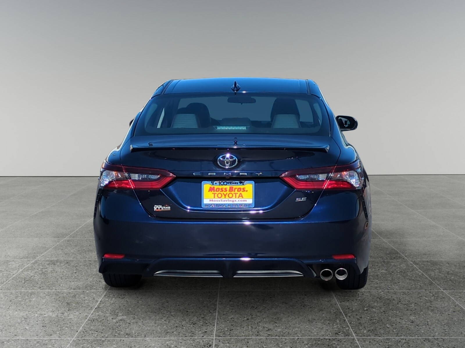 2022 Toyota Camry SE photo 4