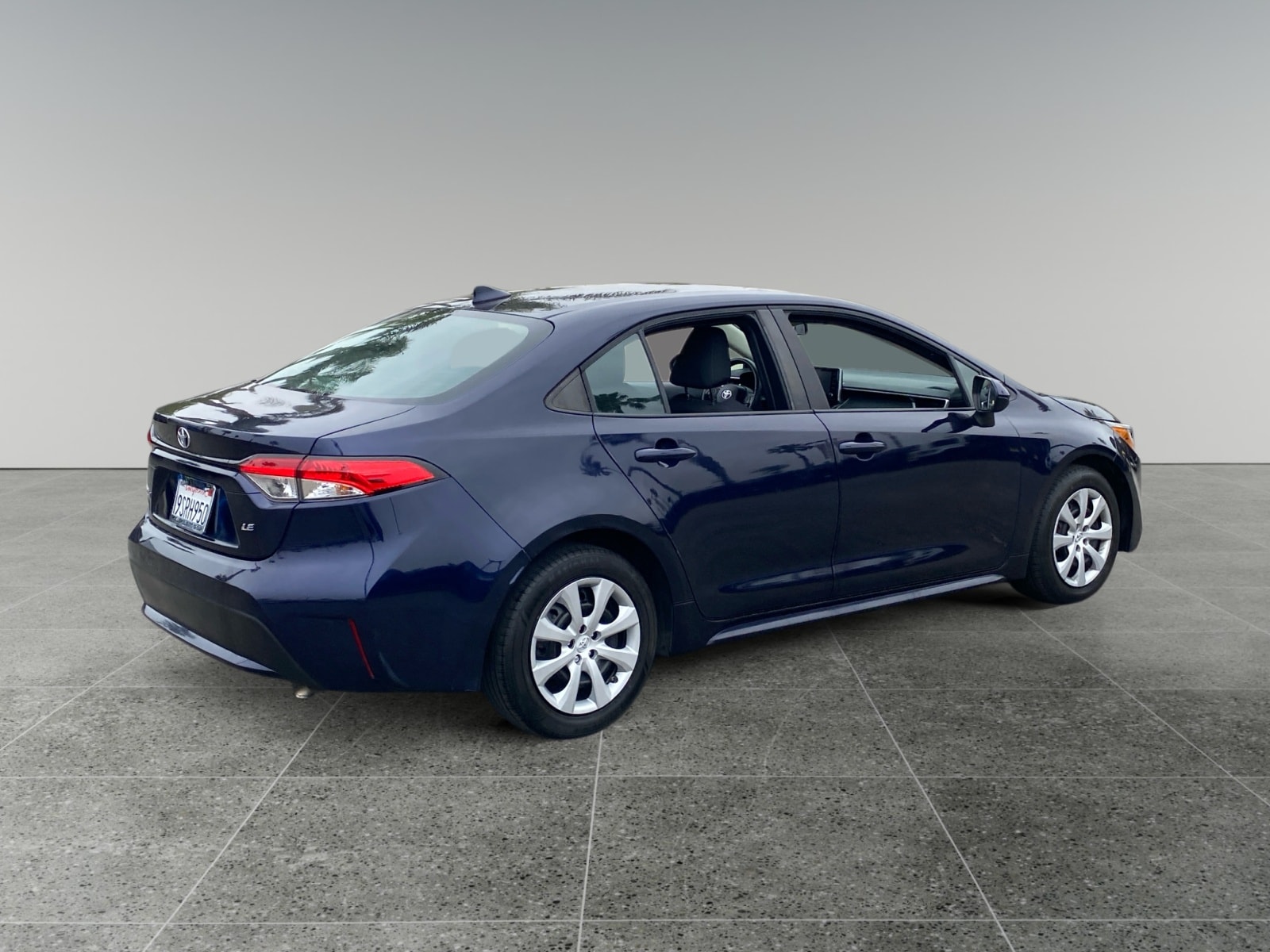 2021 Toyota Corolla LE photo 5
