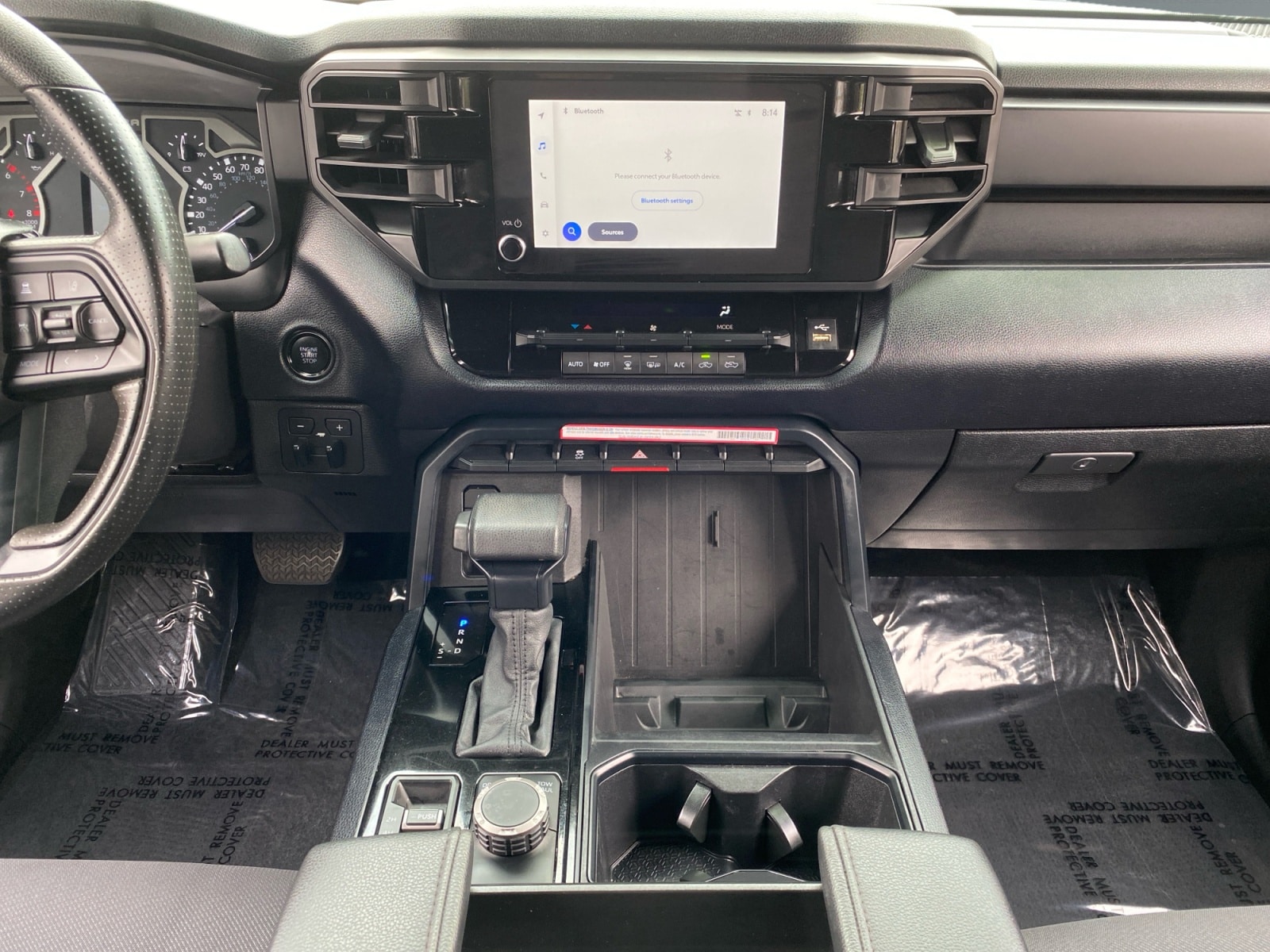 2025 Toyota Tundra SR5 - Photo 11
