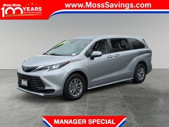 2024 Toyota Sienna LE Van Passenger Van