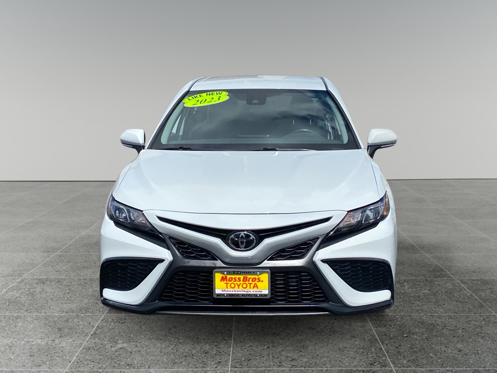 2023 Toyota Camry SE - Photo 8