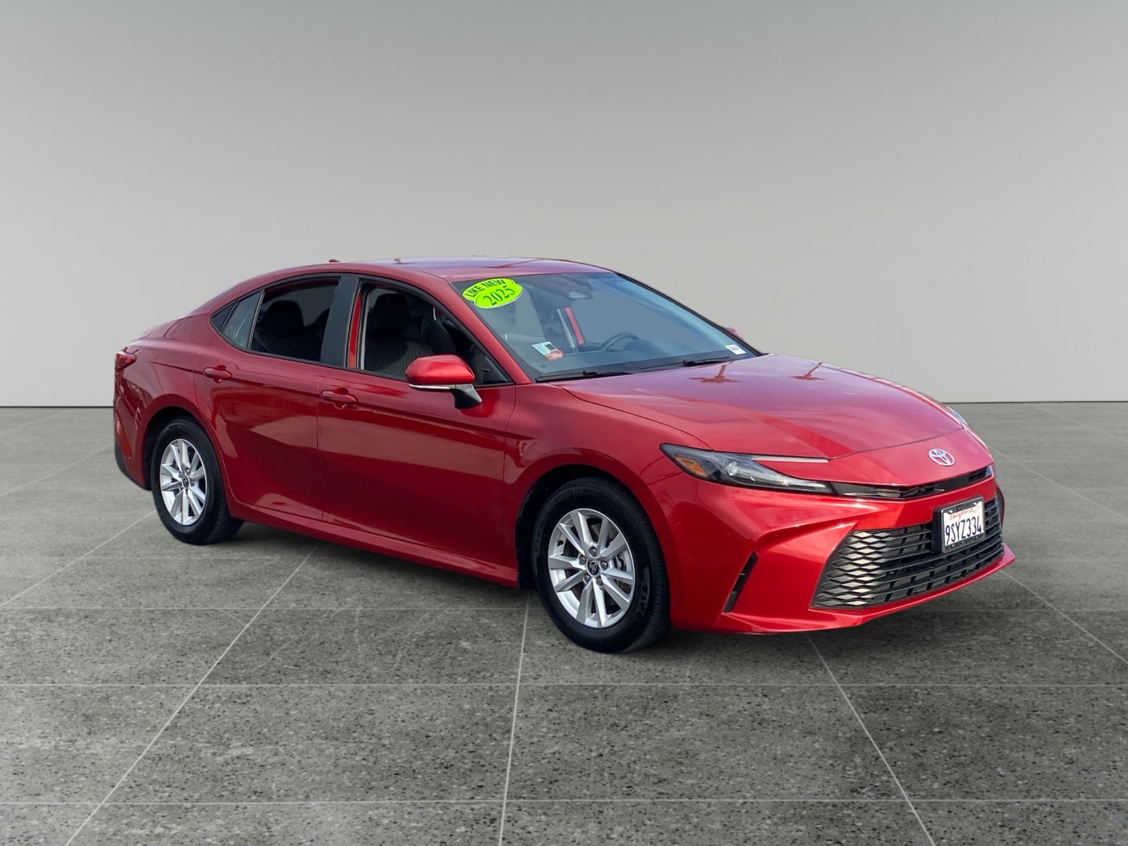 2025 Toyota Camry LE - Photo 7