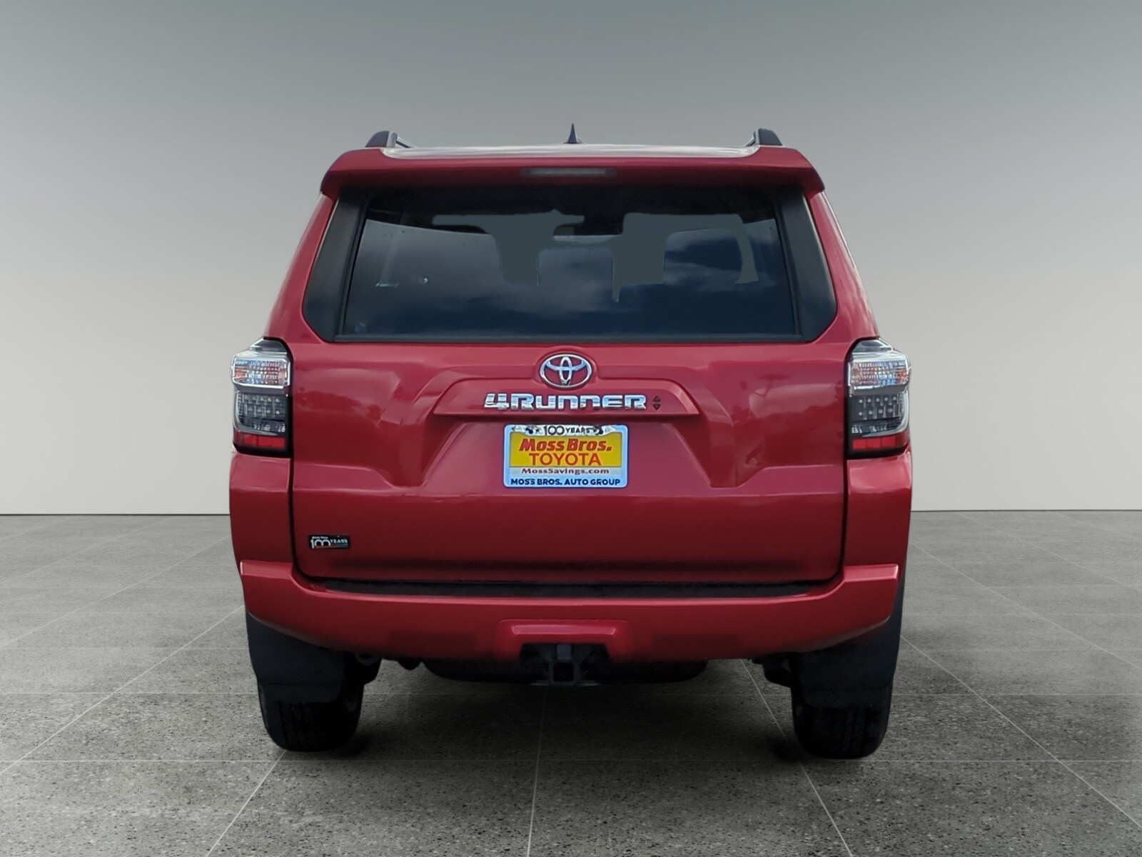 2023 Toyota 4Runner SR5 photo 4