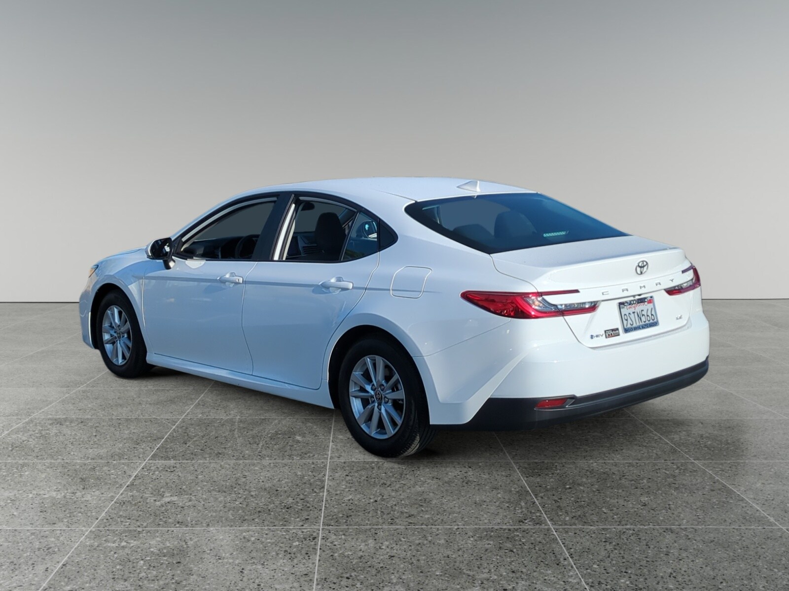 2025 Toyota Camry LE photo 3