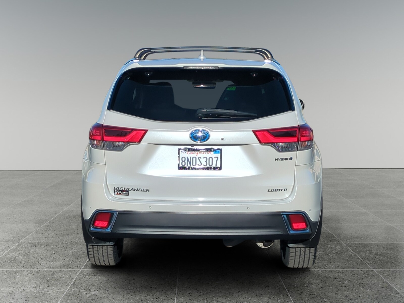 2019 Toyota Highlander Hybrid Limited photo 4