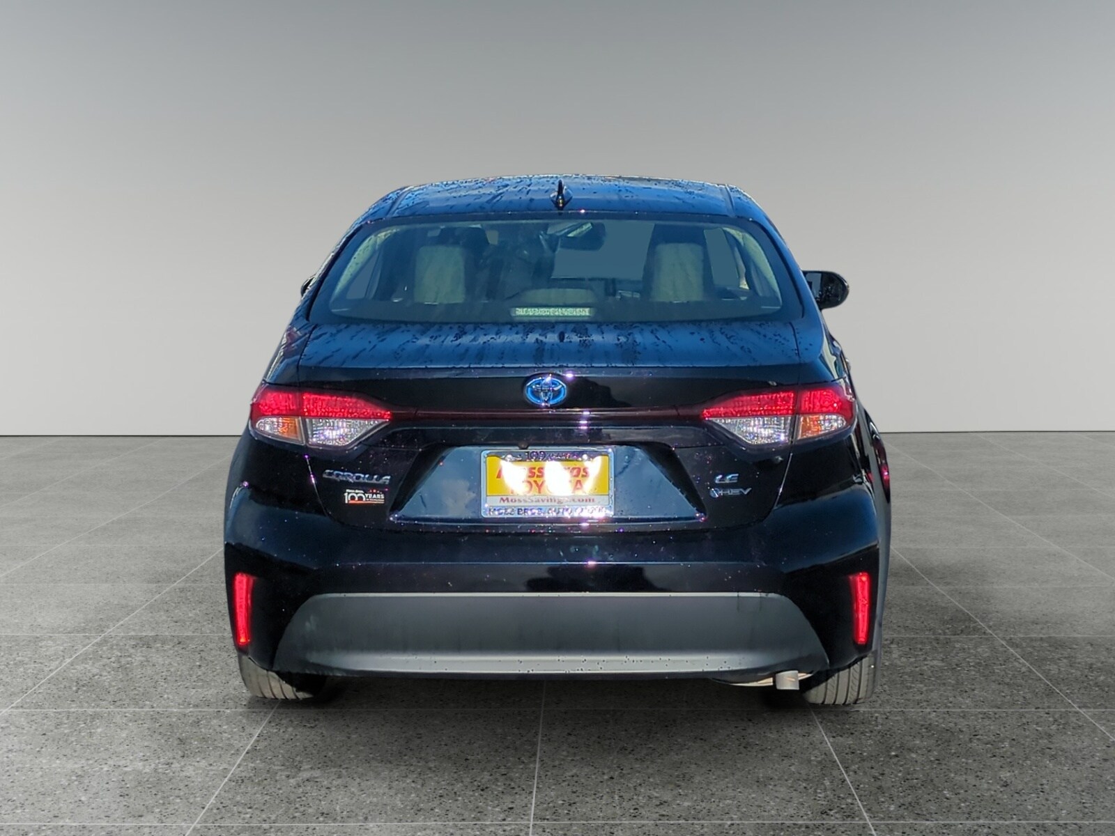 2025 Toyota Corolla Hybrid LE photo 4
