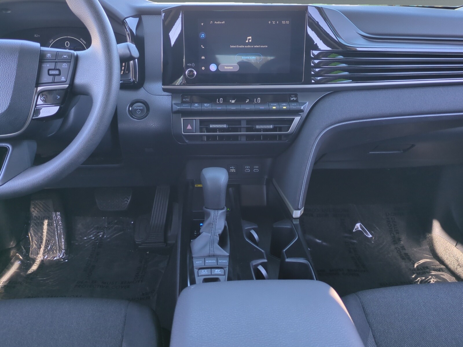 2025 Toyota Camry LE photo 3