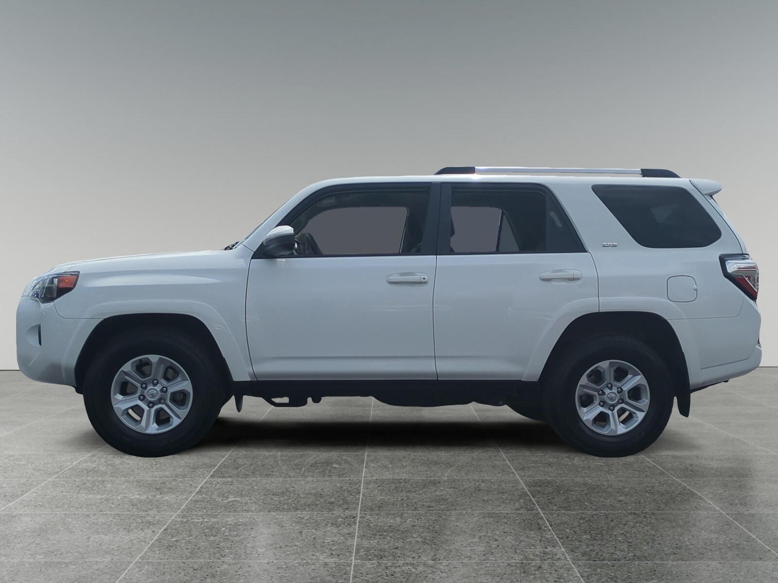 2023 Toyota 4Runner SR5 photo 2