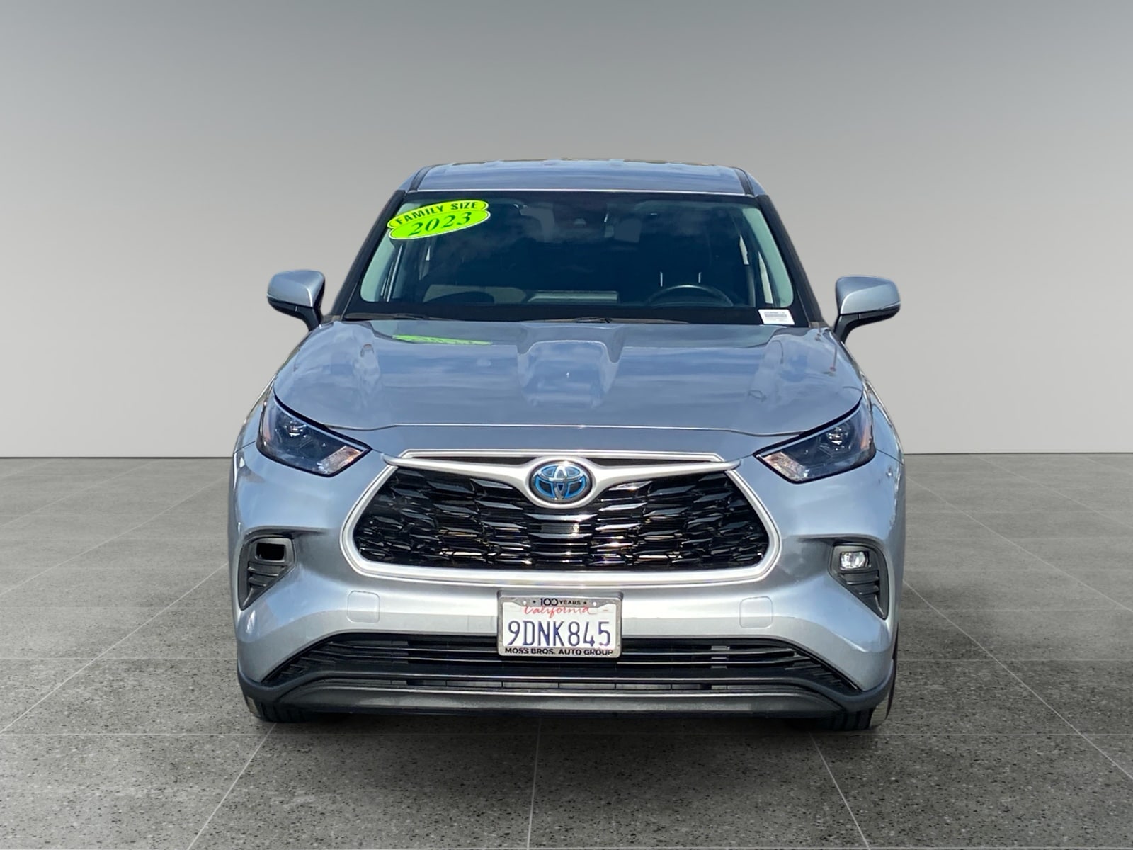 2023 Toyota Highlander LE - Photo 8