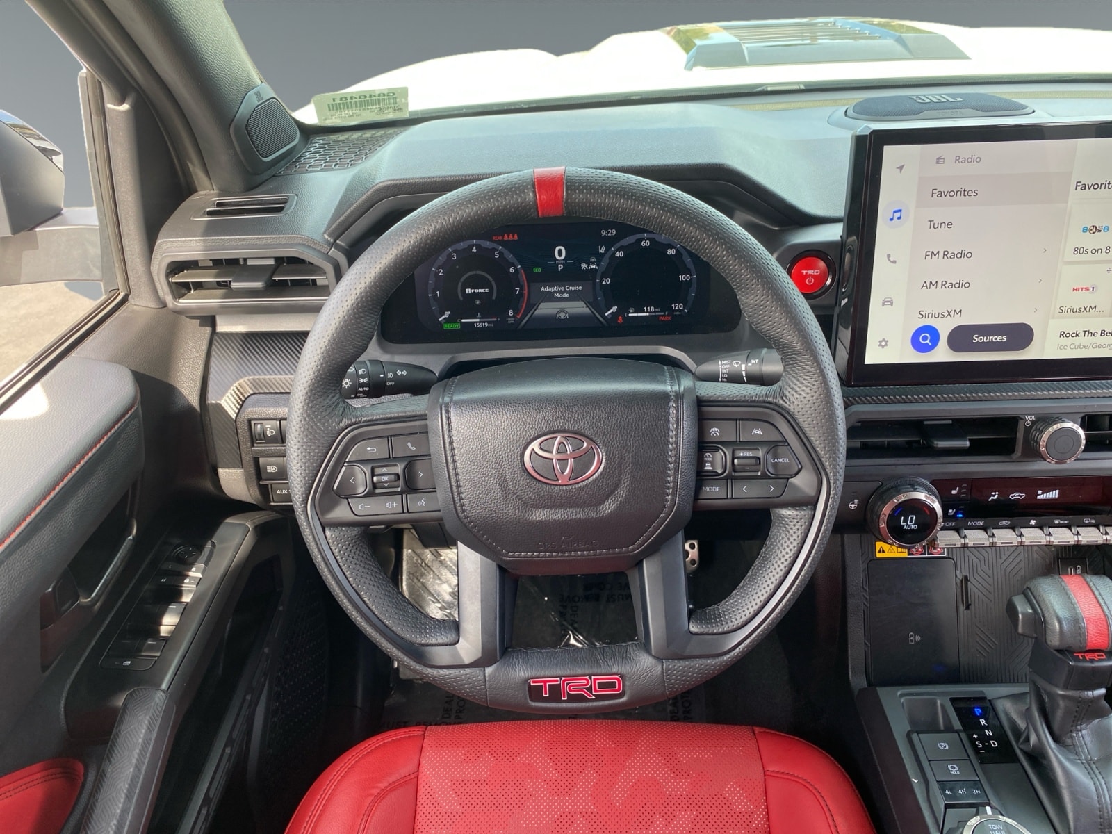 2025 Toyota Tacoma TRD Pro - Photo 12