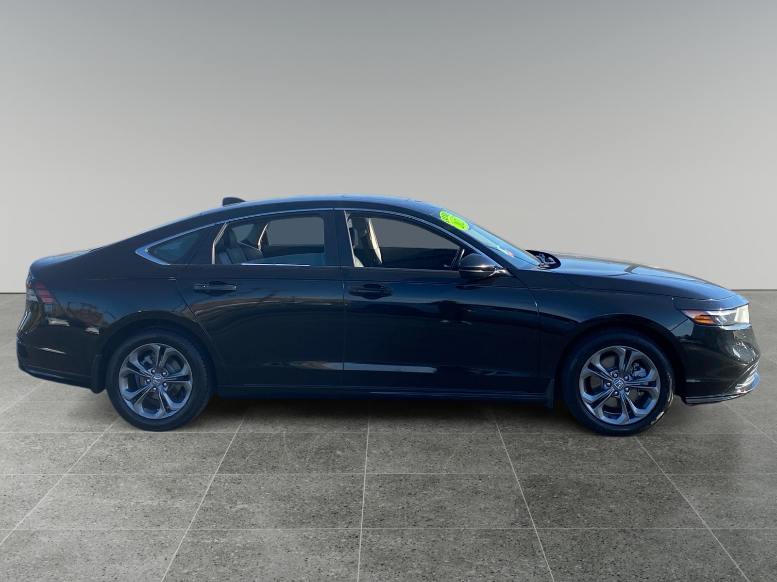 2023 Honda Accord Hybrid EX-L - Photo 6