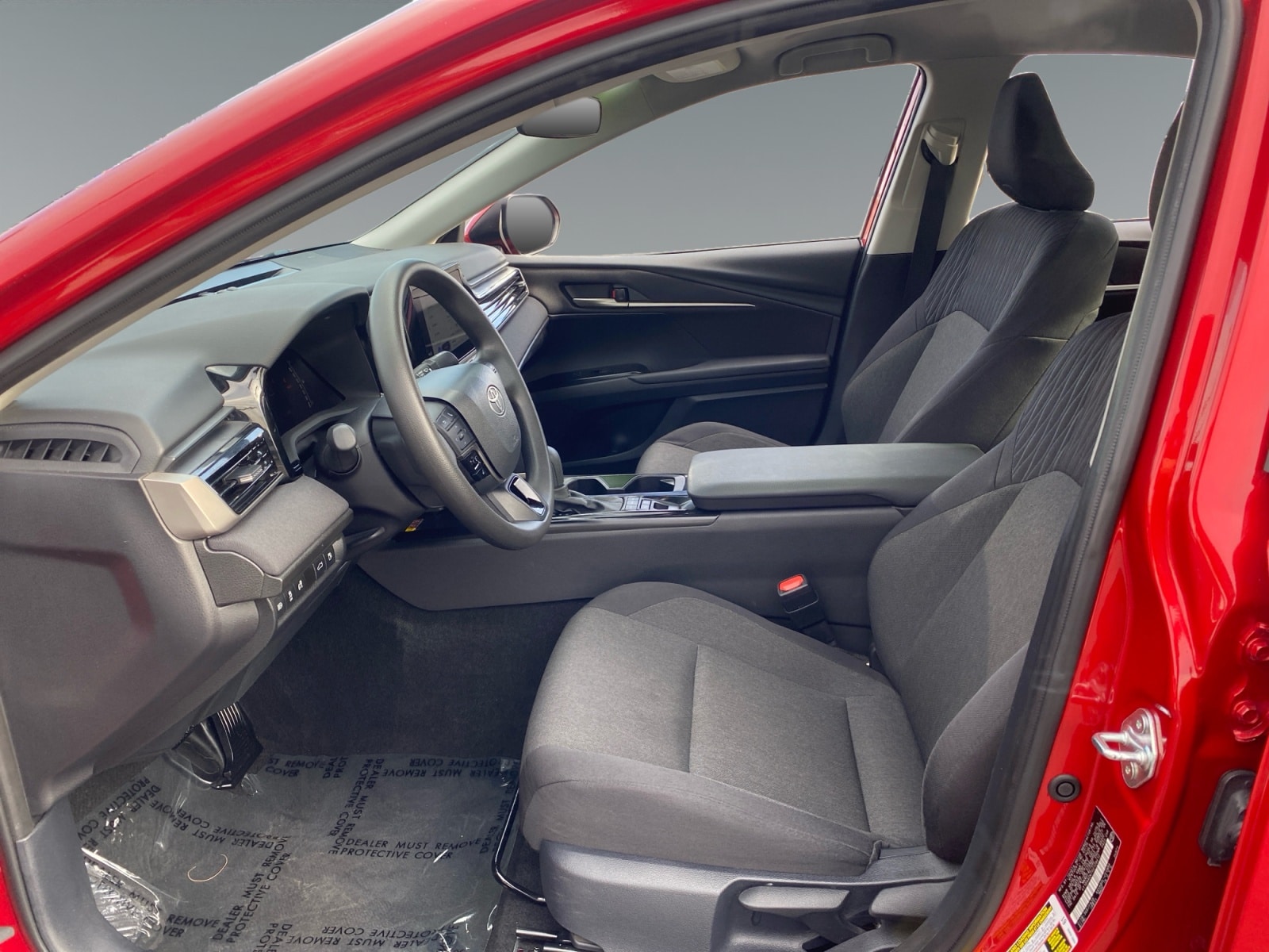2025 Toyota Camry LE - Photo 9