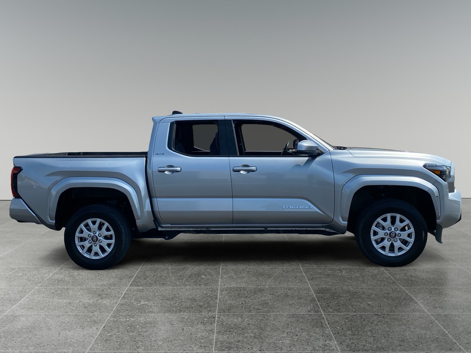 2024 Toyota Tacoma SR5 - Photo 6