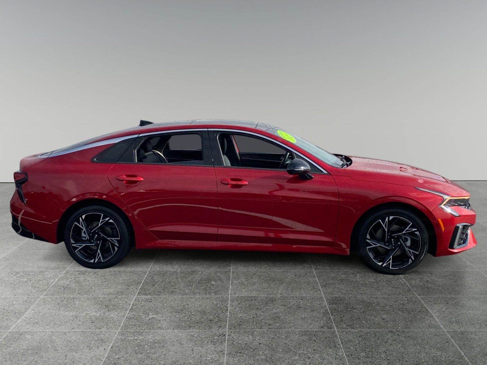 2025 Kia K5 GT-Line photo 6