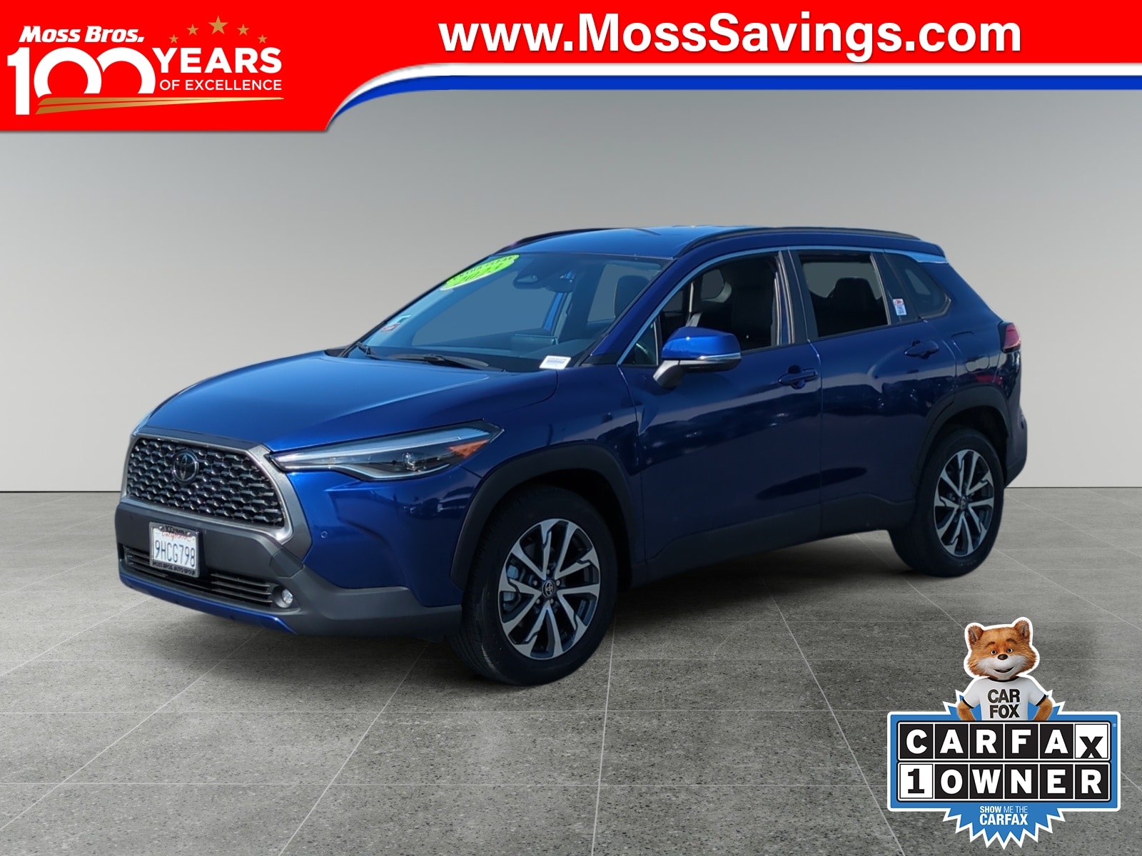 2023 Toyota Corolla Cross XLE photo 1