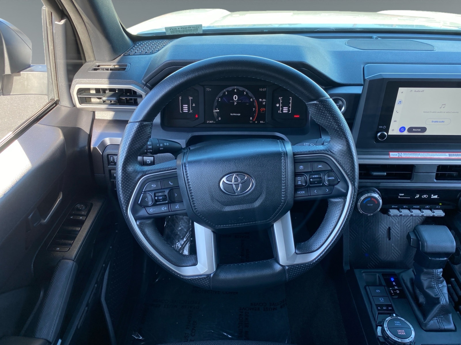 2025 Toyota 4Runner SR5 - Photo 12