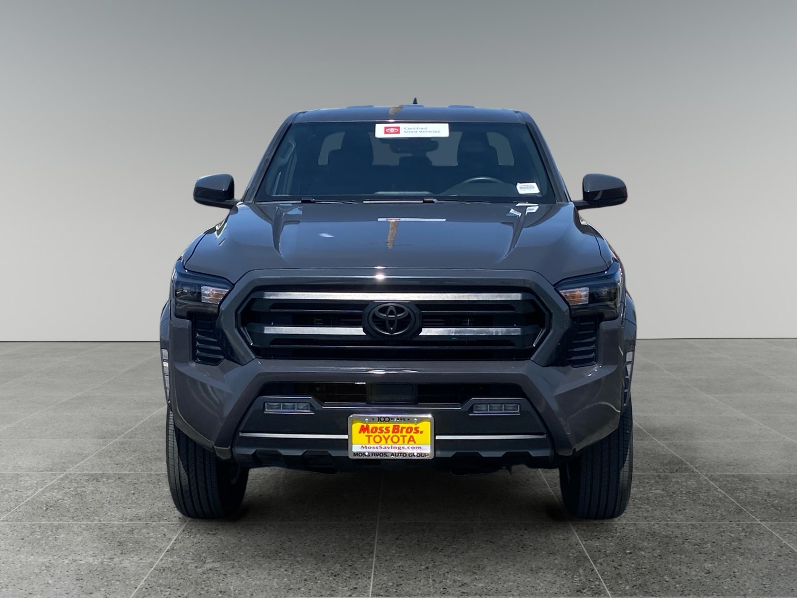 2024 Toyota Tacoma SR5 - Photo 8