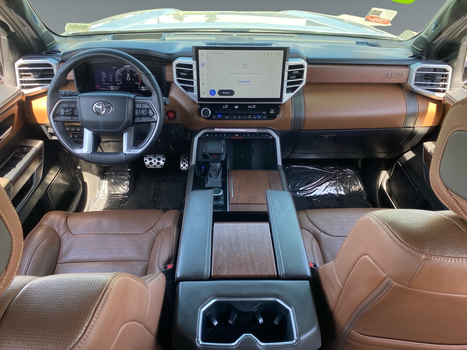 2025 Toyota Tundra 1794 Edition - Photo 10