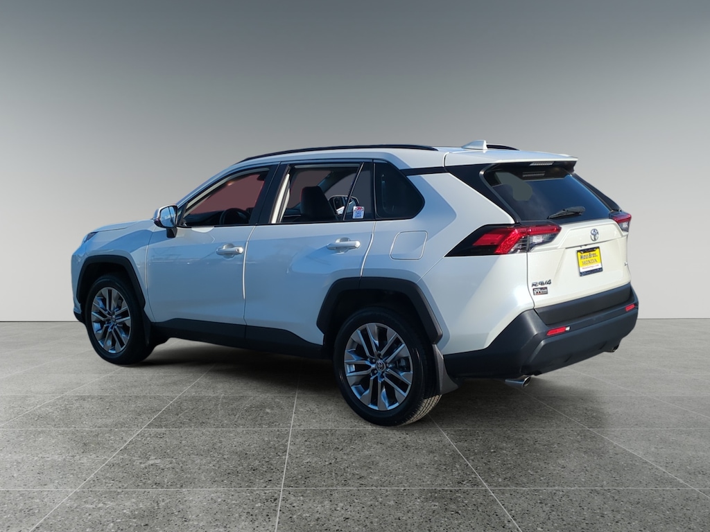 Used 2022 Toyota RAV4 XLE Premium SUV