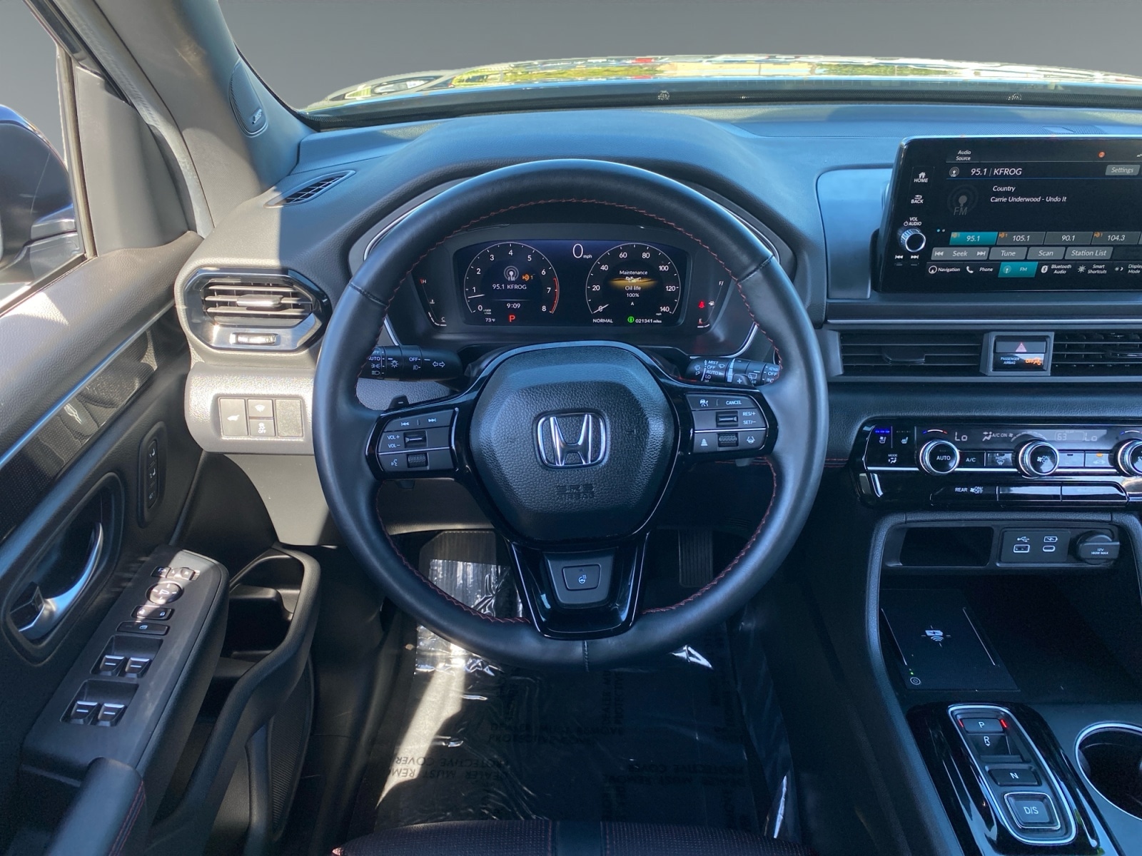 2025 Honda Pilot Black Edition - Photo 12