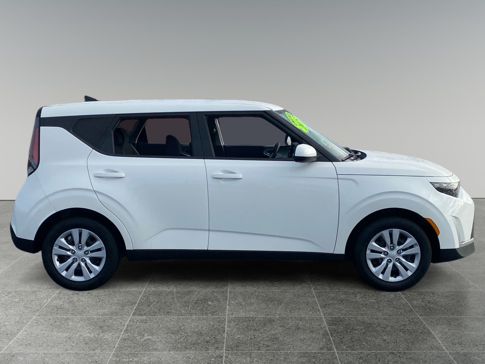 2025 Kia Soul LX photo 6