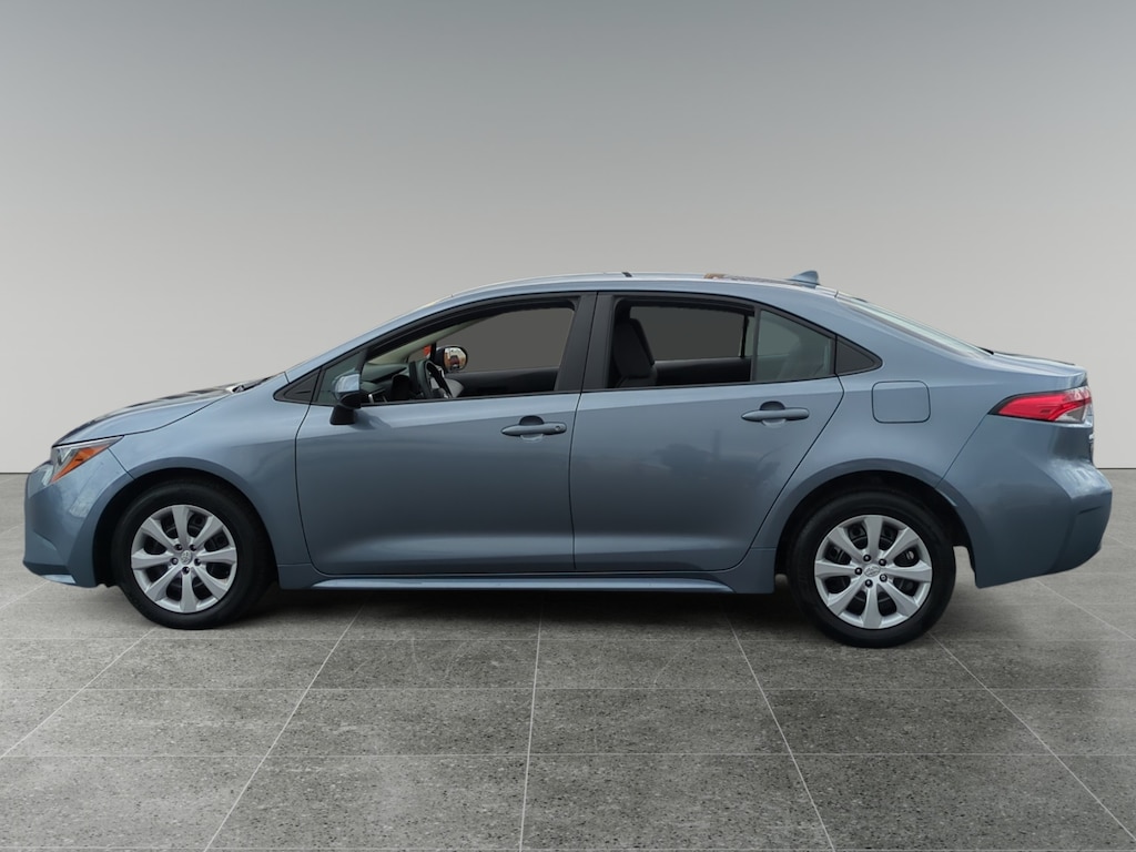 Used 2024 Toyota Corolla LE Sedan