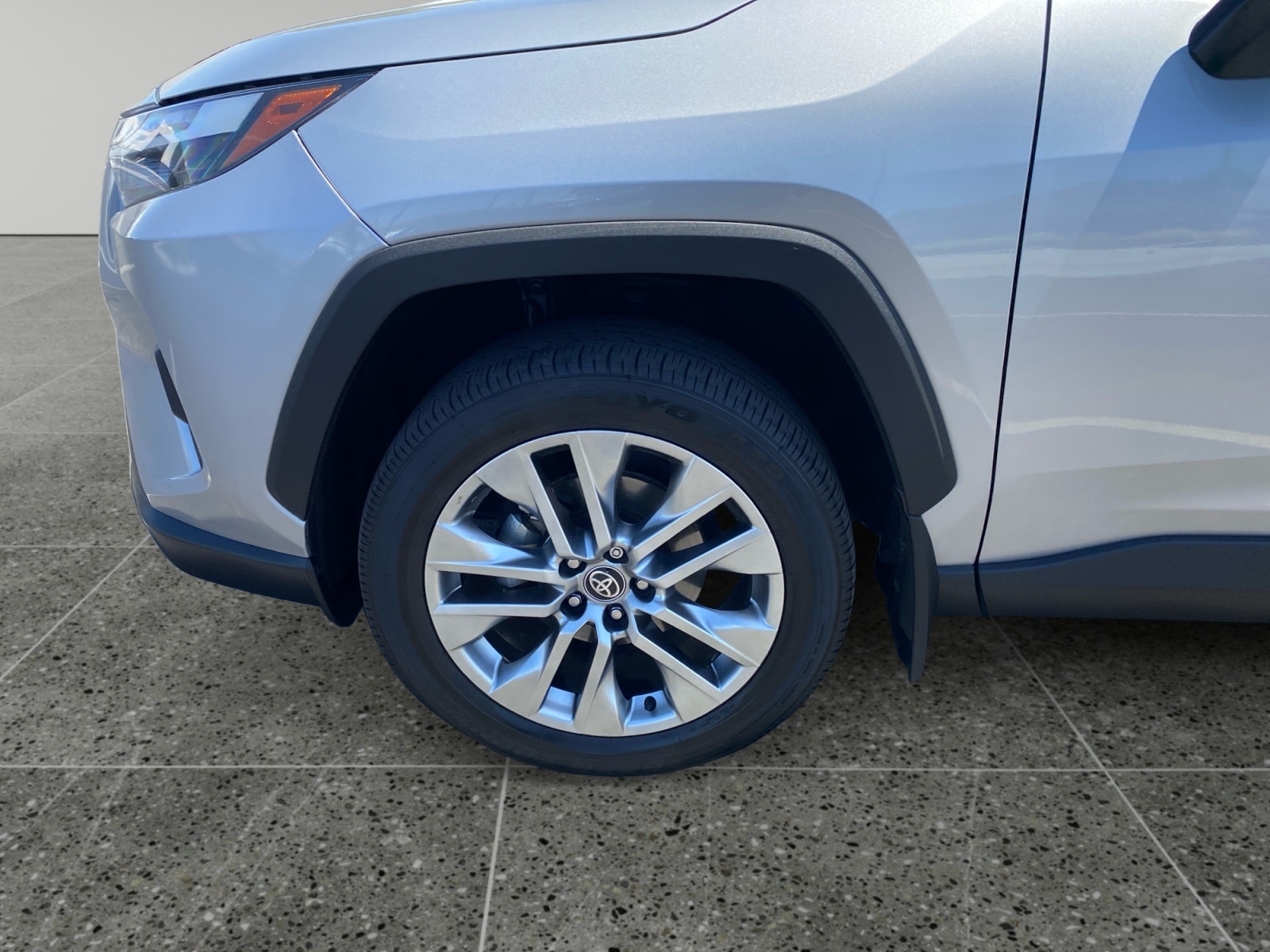 2024 Toyota RAV4 XLE Premium - Photo 14