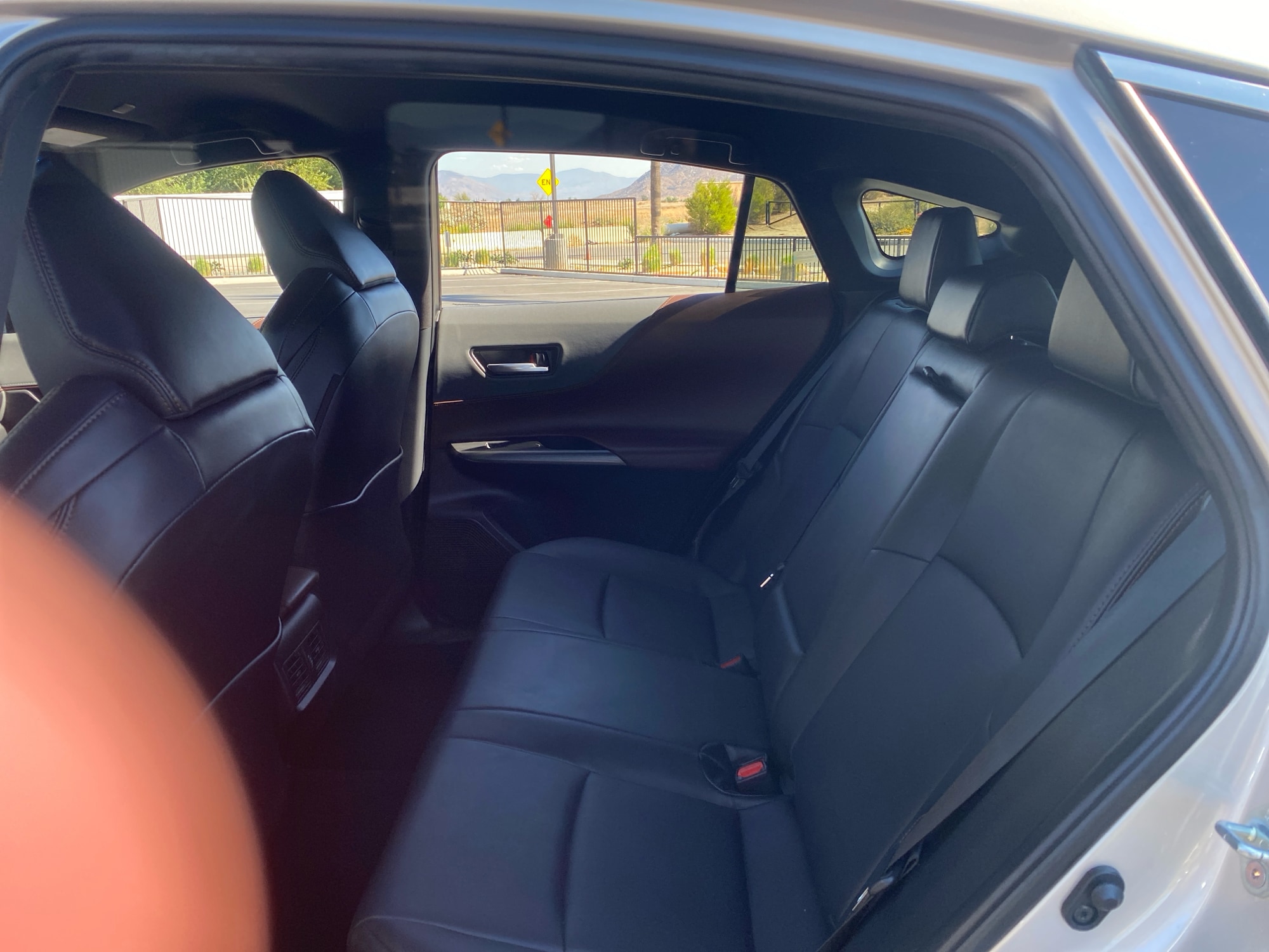 2024 Toyota Venza XLE - Photo 13